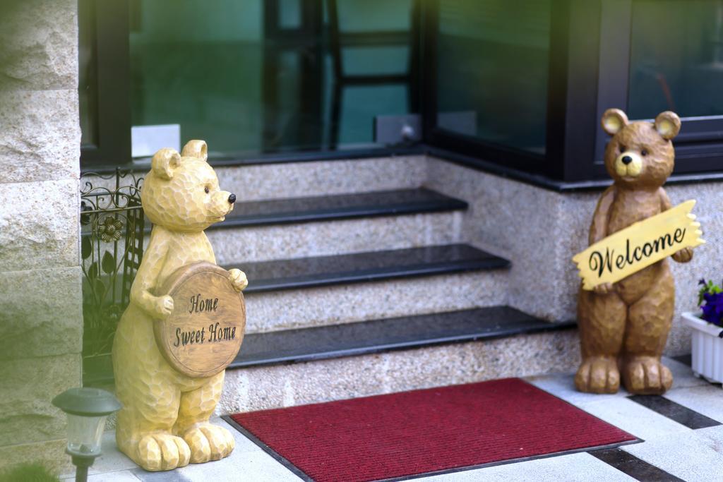 Creekside No.22 B&B Jiali Екстериор снимка